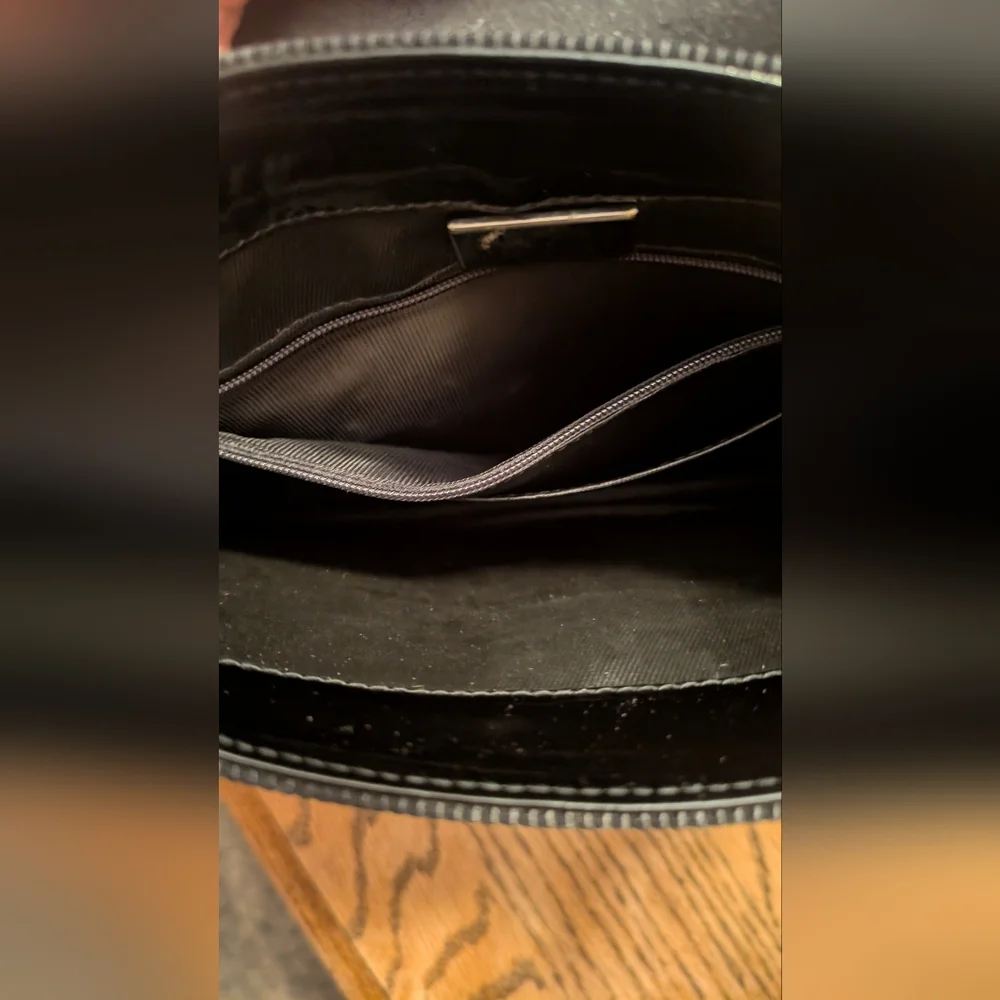 Vintage Stuart Weitzman Ribbed Black Bag - Picture 7 of 9
